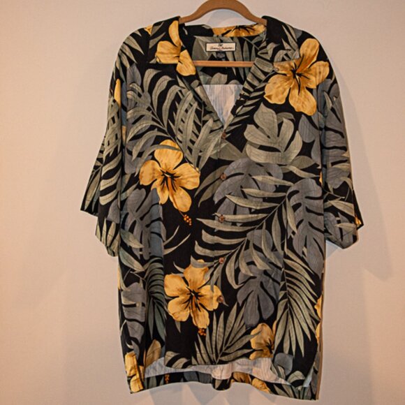Tommy Bahama Mens Silk Tropical Shirt Size Large - Picture 1 of 5